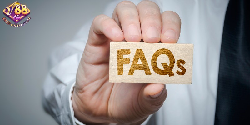 Những câu hỏi liên quan đến quá trình tải app về thiết bị của khách hàng